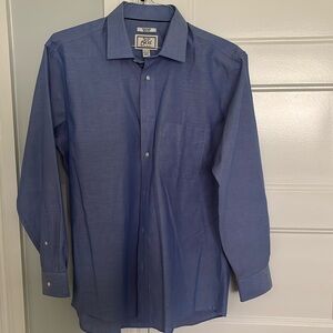 Jos. A. Bank dress shirt 16.5 x 33
